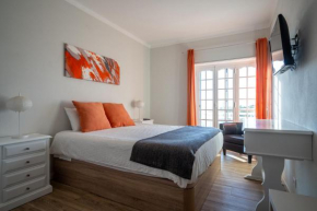 EnSuite 3 Laranja Frente Rochedo
